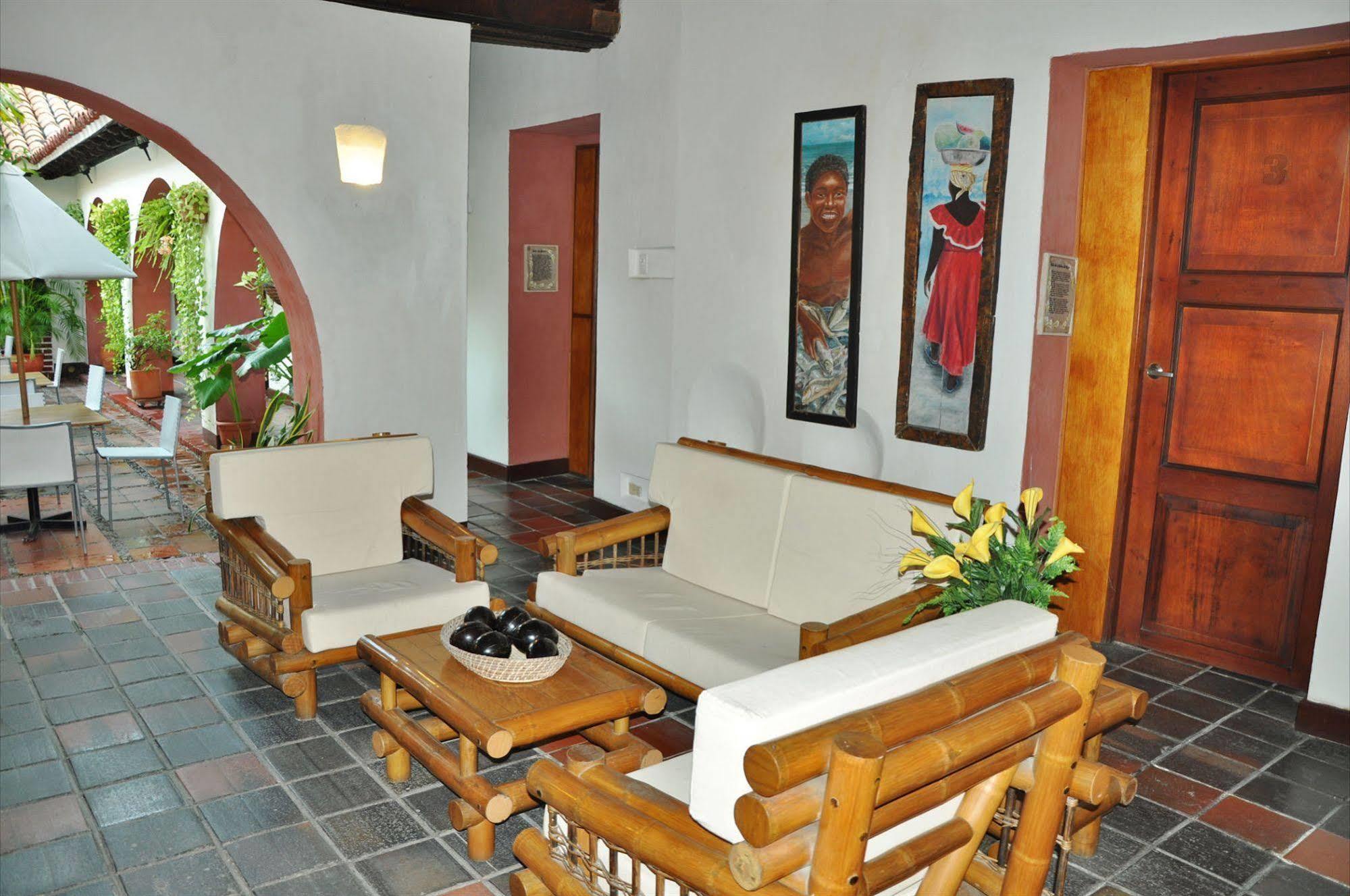 Hotel Puertas De Cartagena Eksteriør bilde