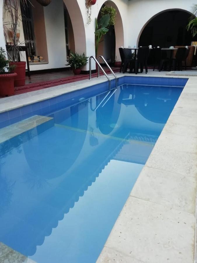 Hotel Puertas De Cartagena Eksteriør bilde